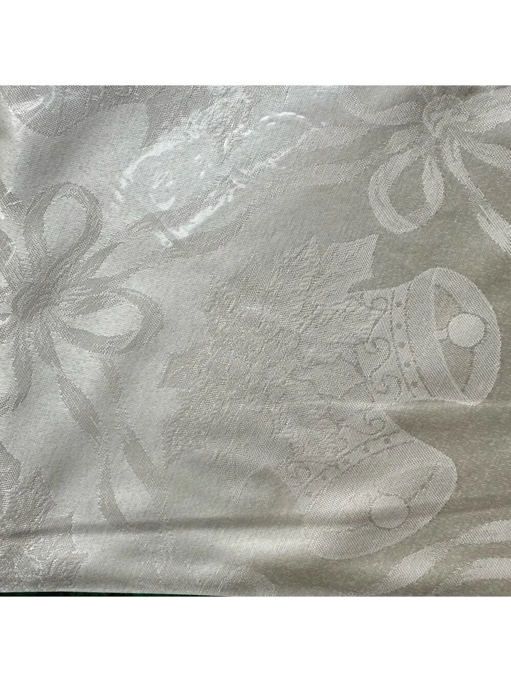 NIP Vintage Damask 70” Round Tablecloth Christmas Bells